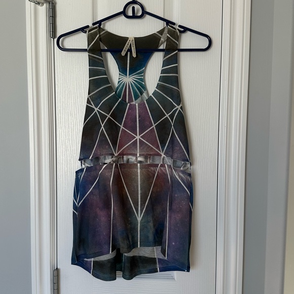 Gentle fawn tank - Picture 3 of 3